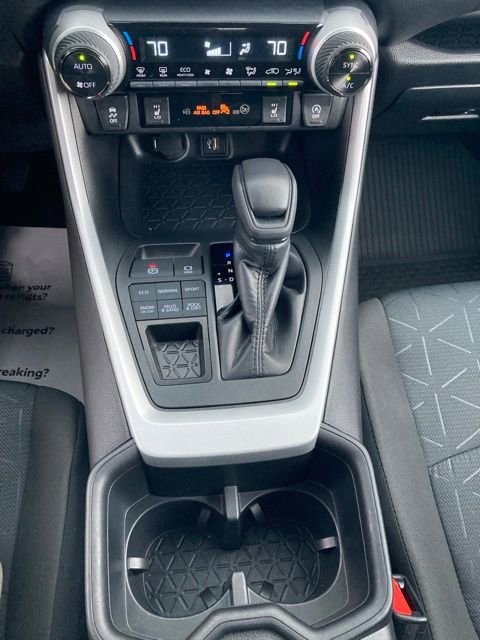 Certified 2025 Toyota RAV4 XLE w/ Weather Package AWD/4WD image 33