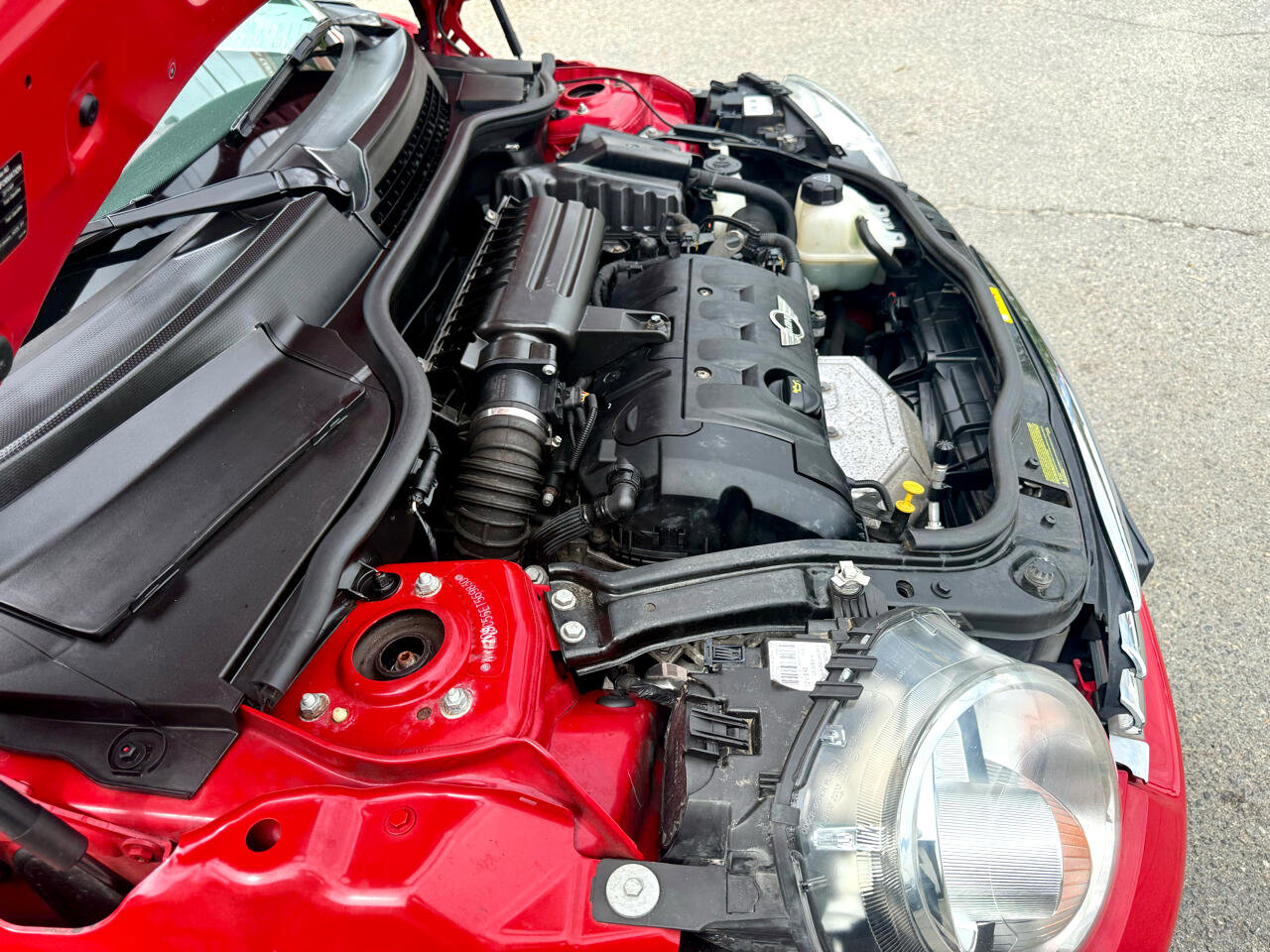 Used 2014 MINI Cooper Convertible image 25