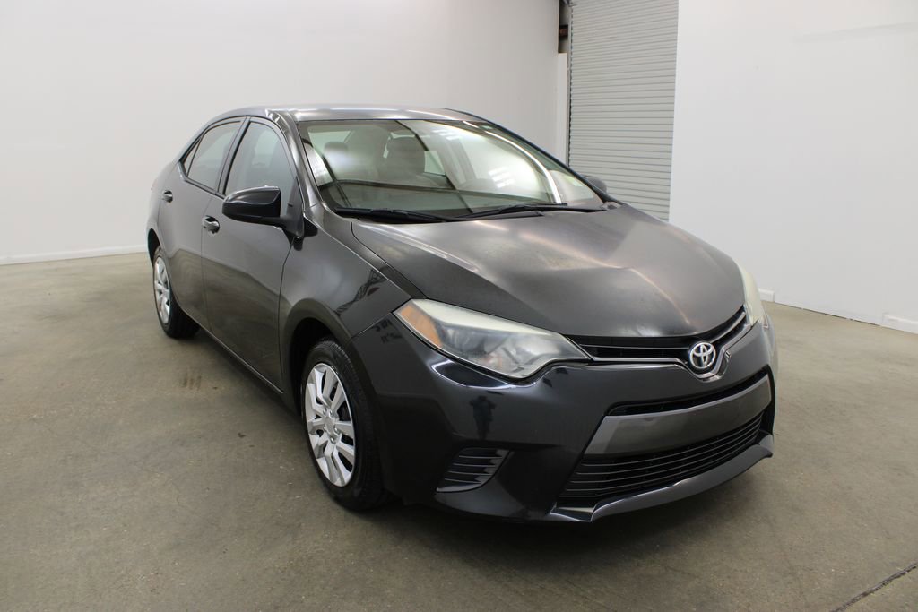 Used 2016 Toyota Corolla LE FWD image 6