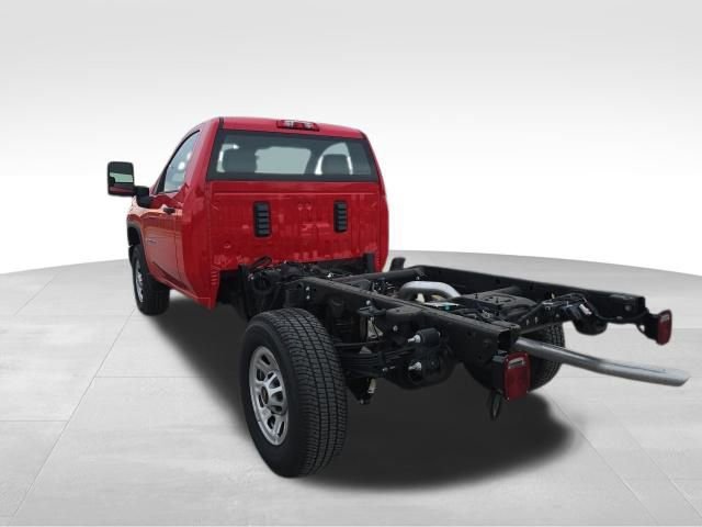 Used 2024 Chevrolet Silverado 3500 W/T image 4