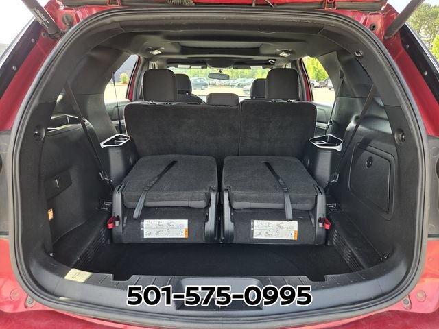 Used 2017 Ford Explorer XLT w/ Equipment Group 201A AWD/4WD image 17