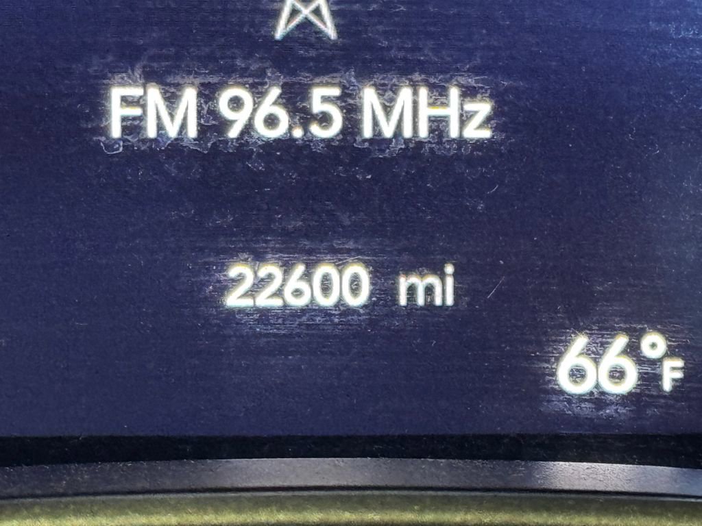 Used 2025 Chrysler Pacifica Select FWD image 36