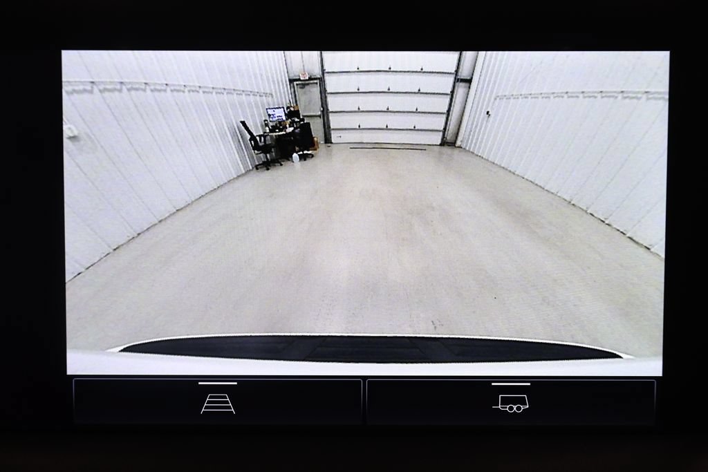 Used 2022 Chevrolet Tahoe Z71 AWD/4WD image 36