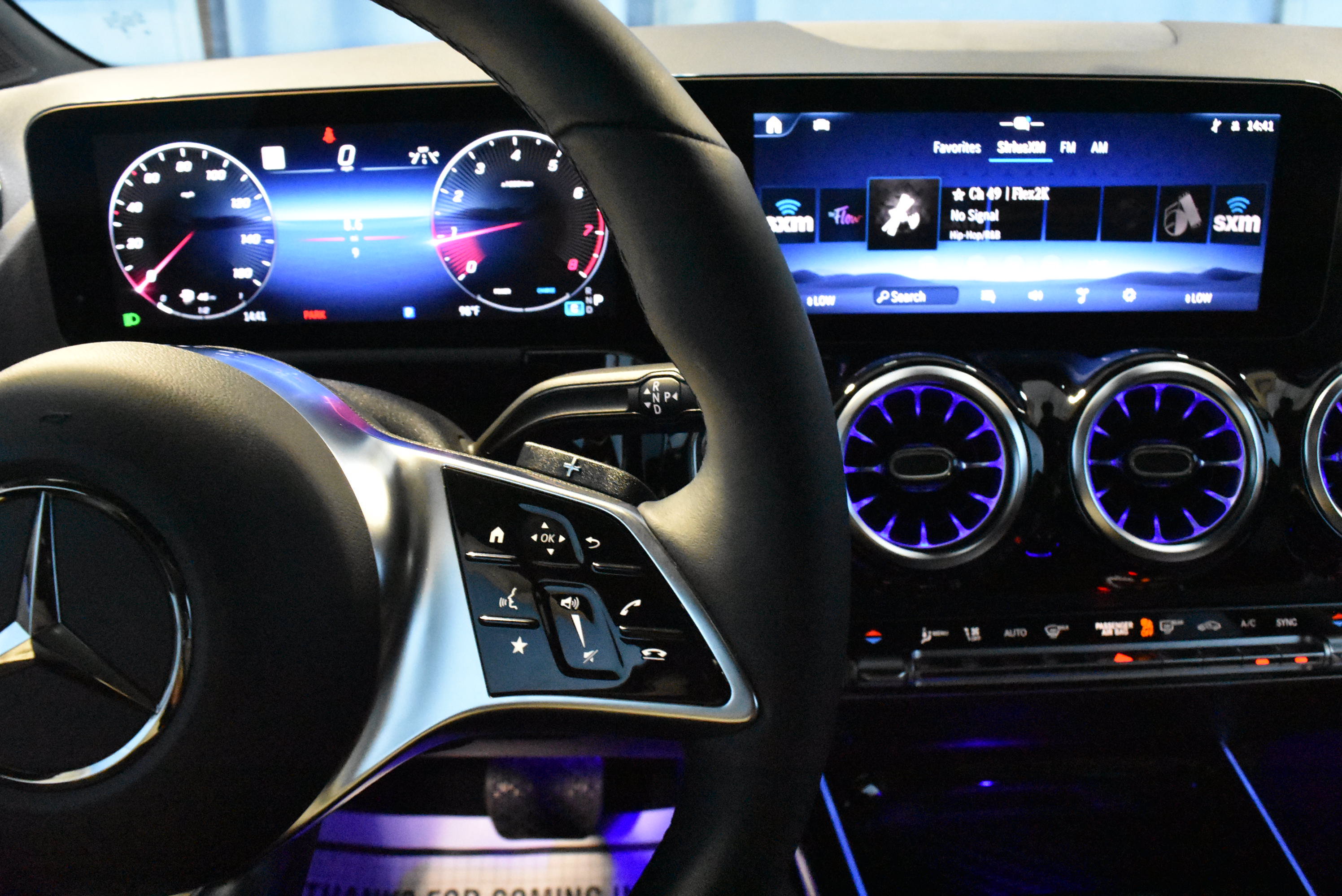 New 2026 Mercedes-Benz GLA 250 4MATIC image 9