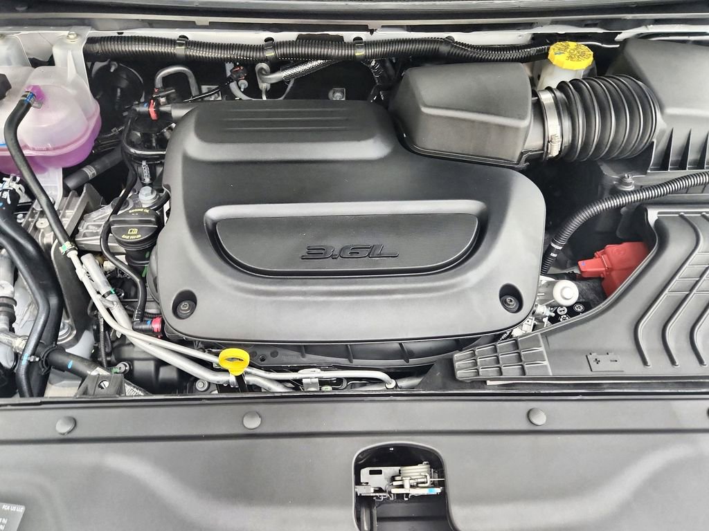 New 2026 Chrysler Pacifica Limited AWD/4WD image 29