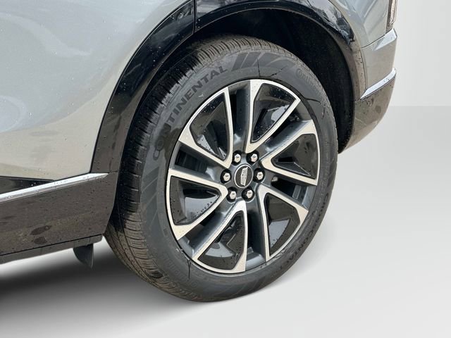 New 2026 Cadillac Optiq Sport 1 image 17