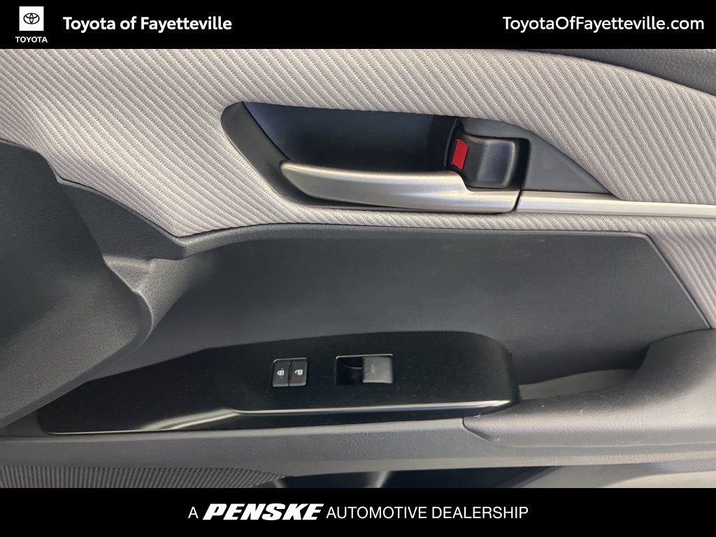 Used 2026 Toyota Camry SE FWD image 20