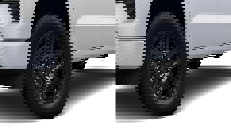 New 2025 Chevrolet Silverado 1500 Custom image 31