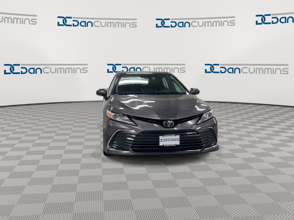 Used 2024 Toyota Camry XLE w/ Navigation Package image 3