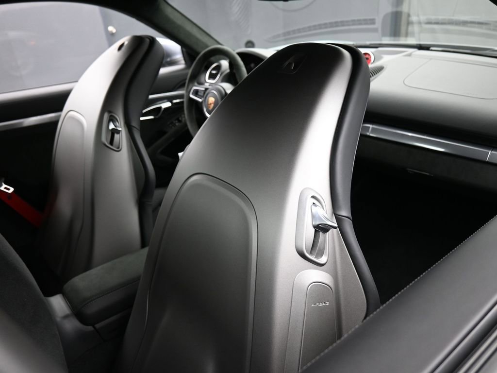 Certified 2025 Porsche 718 Cayman GTS image 25