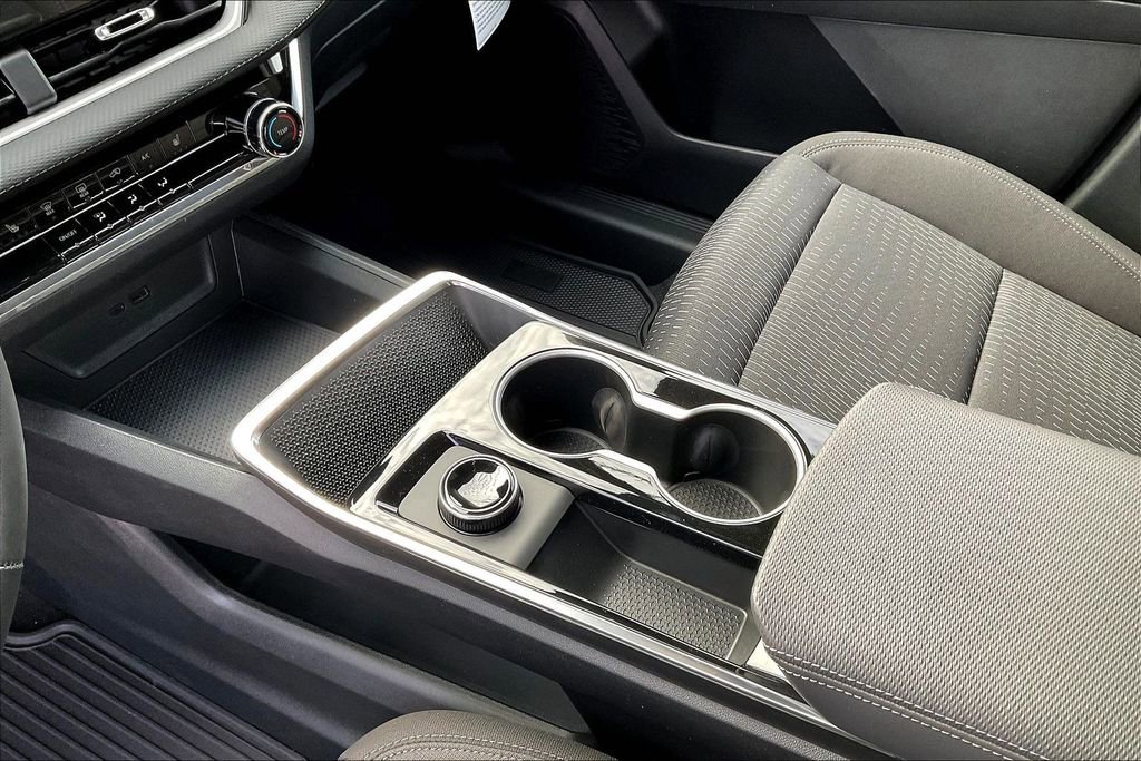 New 2026 Chevrolet Equinox LT w/ Safety and Technology Package image 8