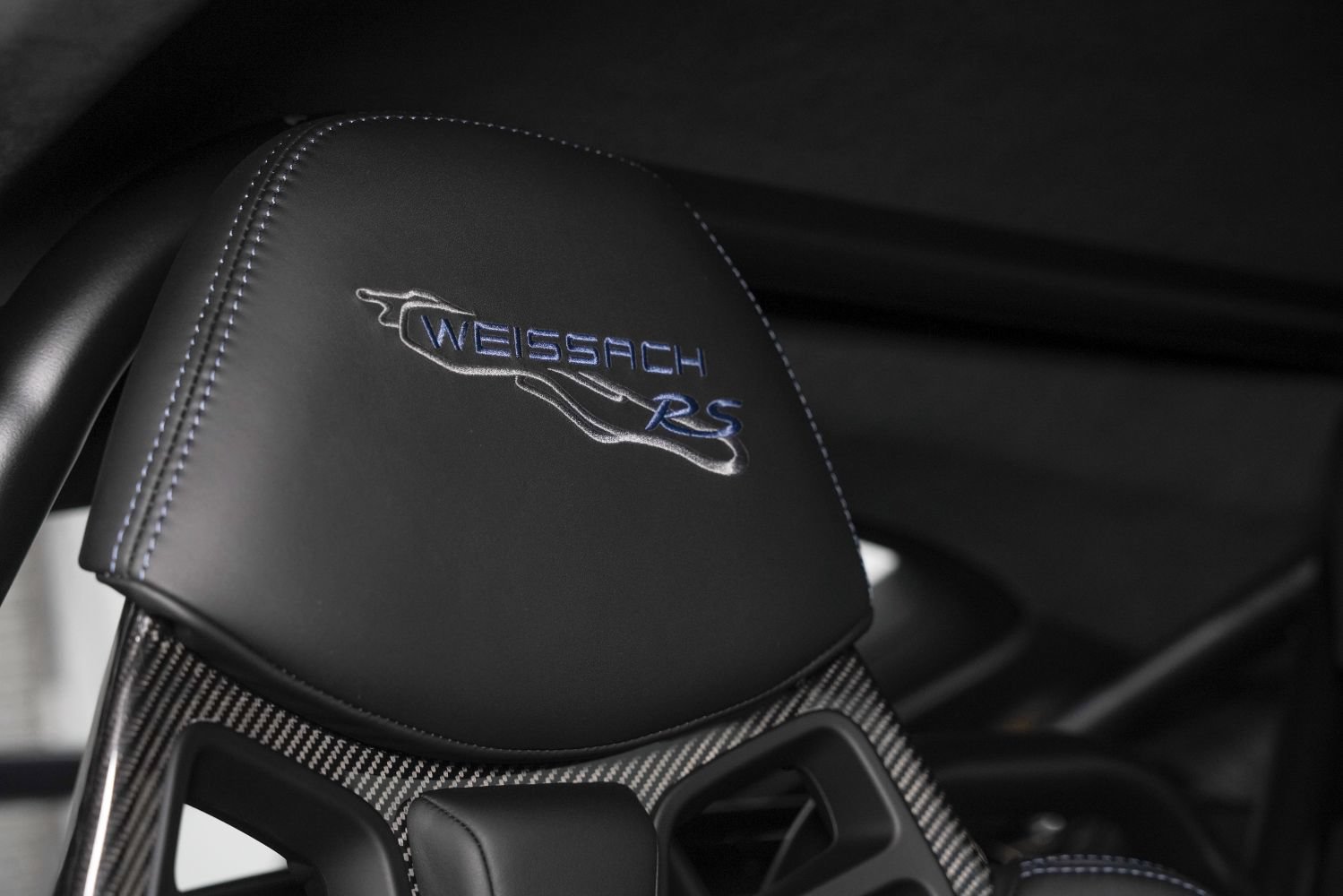 Used 2023 Porsche 718 Cayman GT4 RS RWD image 3