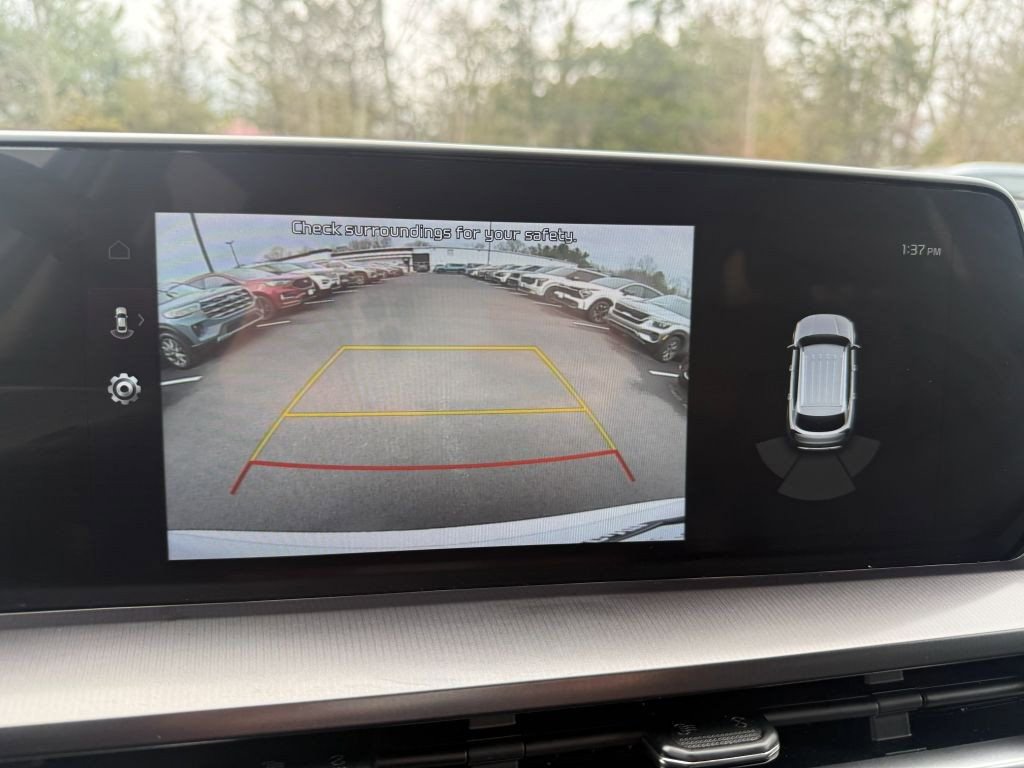 Used 2025 Kia Telluride LX image 15