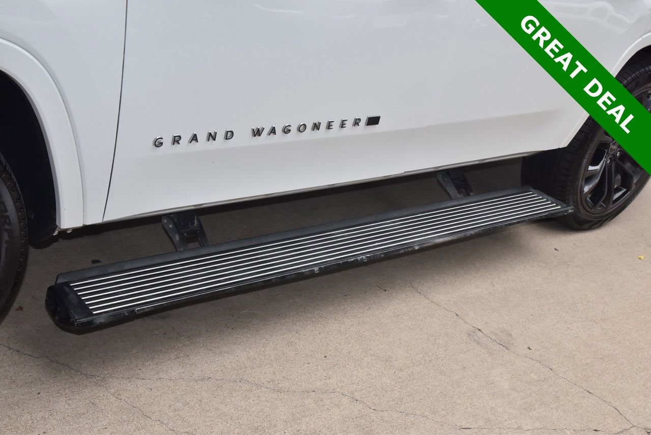 Used 2024 Jeep Grand Wagoneer Series II w/ Quick Order Packagew 28T AWD/4WD image 9