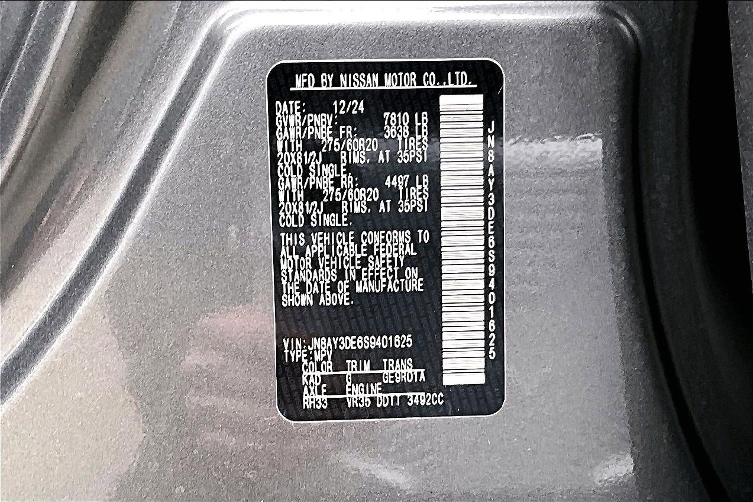 Used 2025 Nissan Armada PRO-4X w/ Pro-4X Premium Package image 18