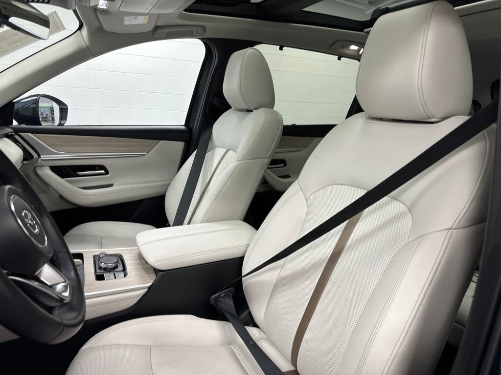 Certified 2024 MAZDA CX-90 Plug-In Hybrid w/ Premium Plus AWD/4WD image 19