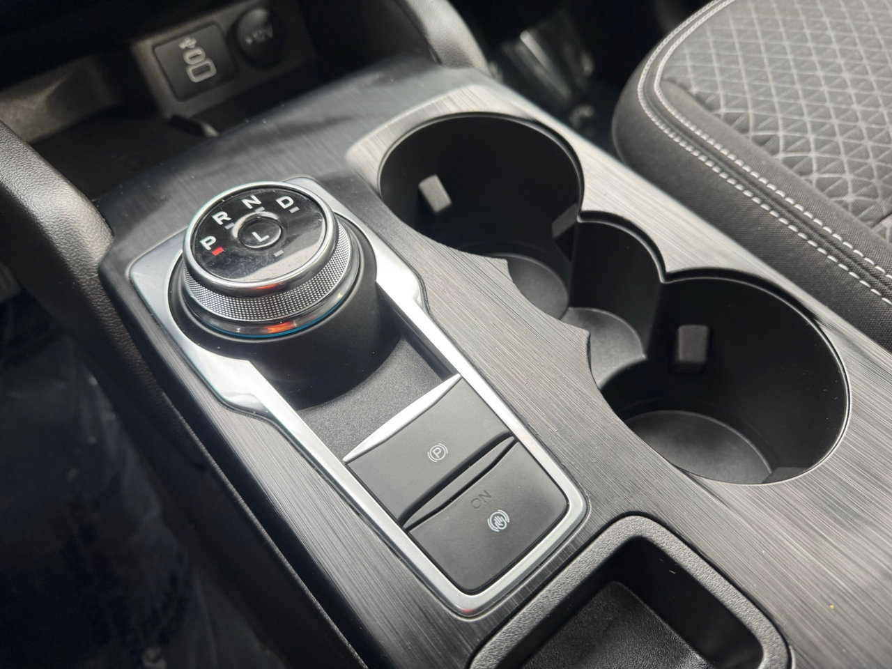 Used 2025 Ford Escape Active w/ Active Premium Tech Pack image 39