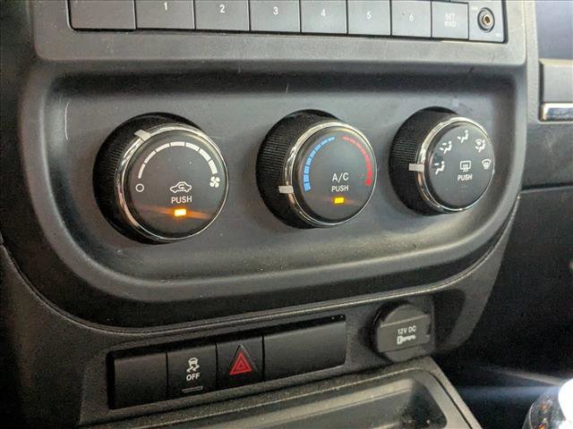 Used 2014 Jeep Patriot Sport FWD image 10