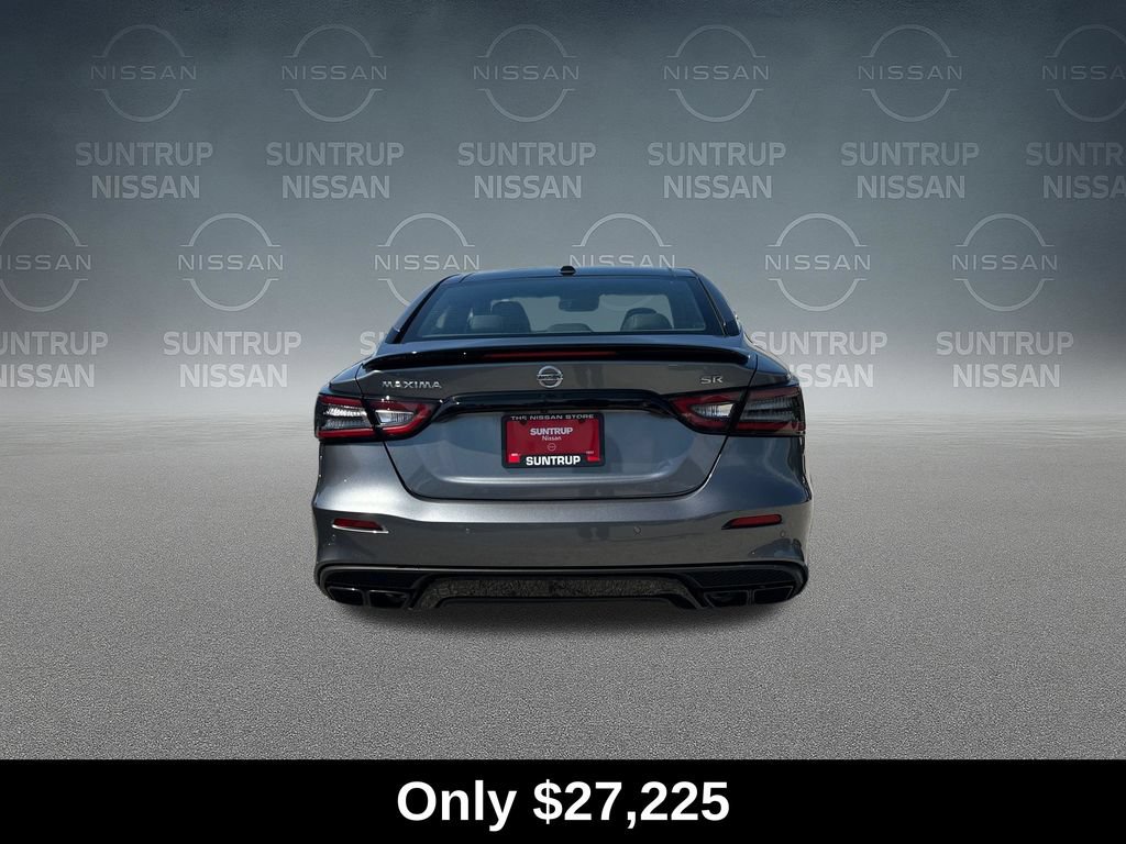 Used 2021 Nissan Maxima SR w/ Sport Mat Group FWD image 4