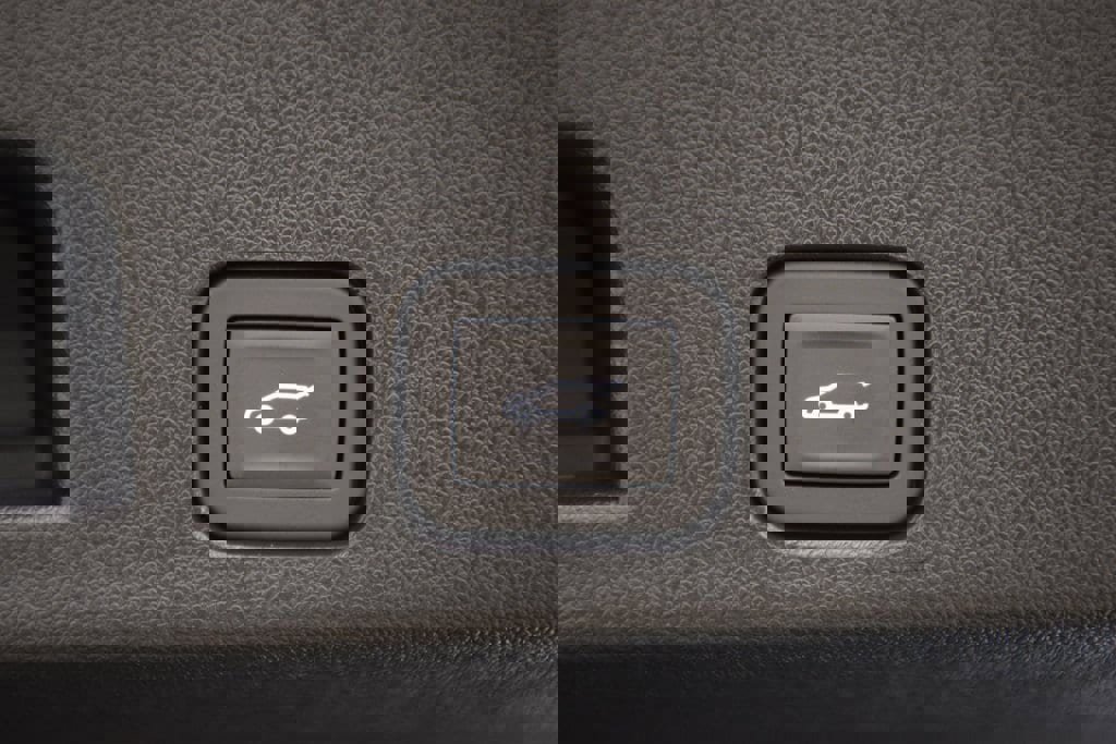 New 2026 Chevrolet Traverse LT image 24