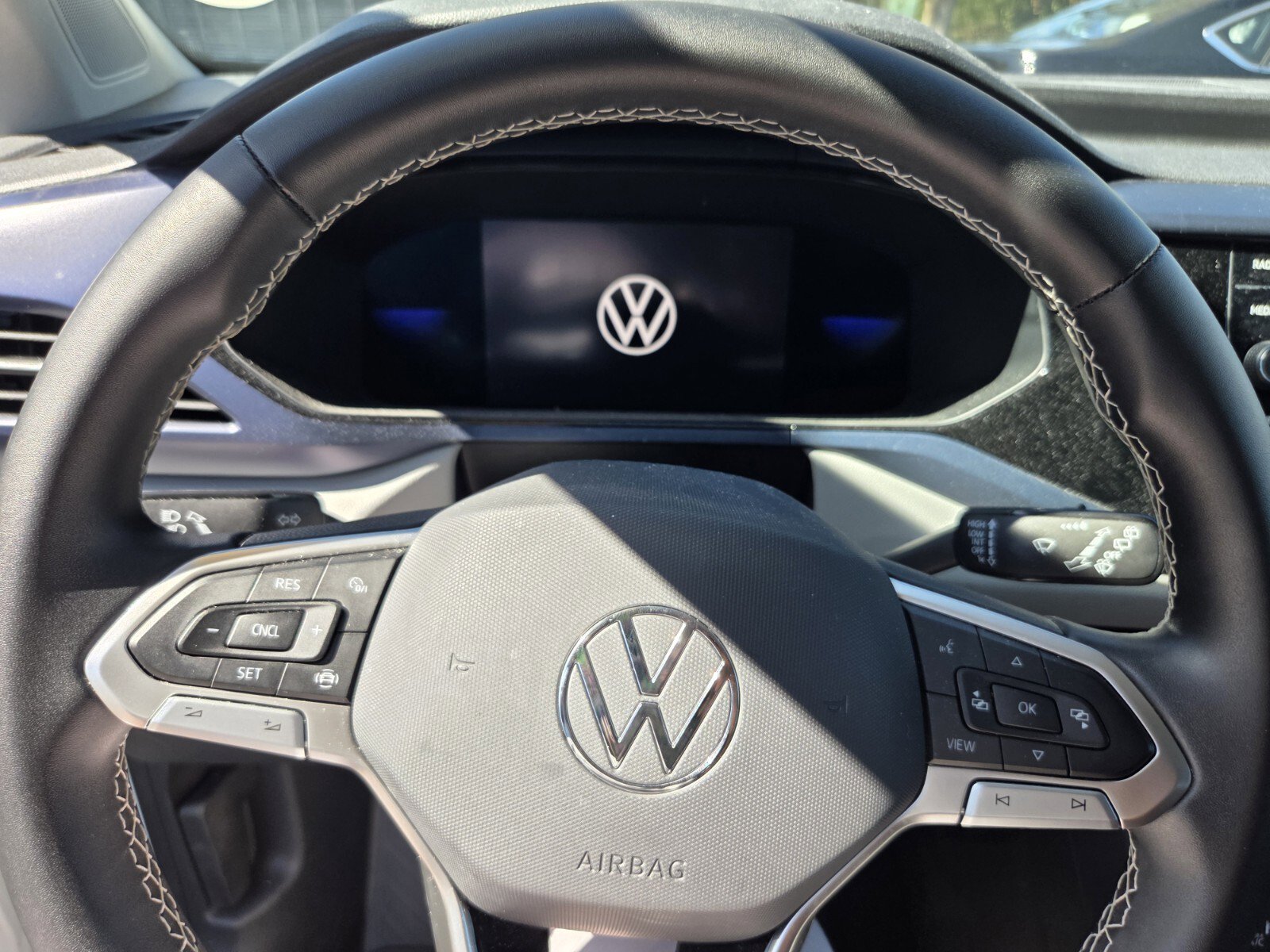 Used 2022 Volkswagen Taos SE image 10