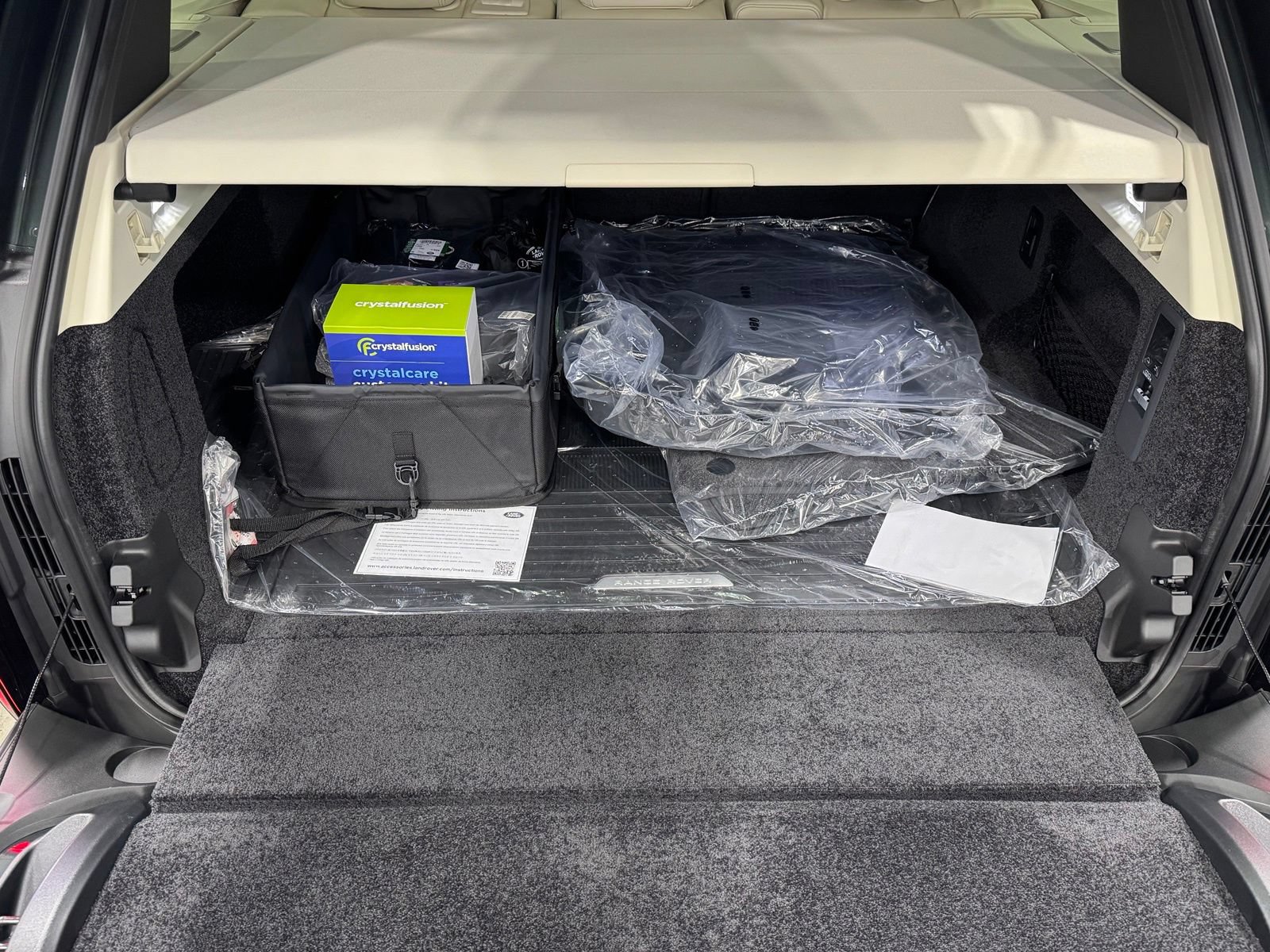 New 2026 Land Rover Range Rover SE AWD/4WD image 39