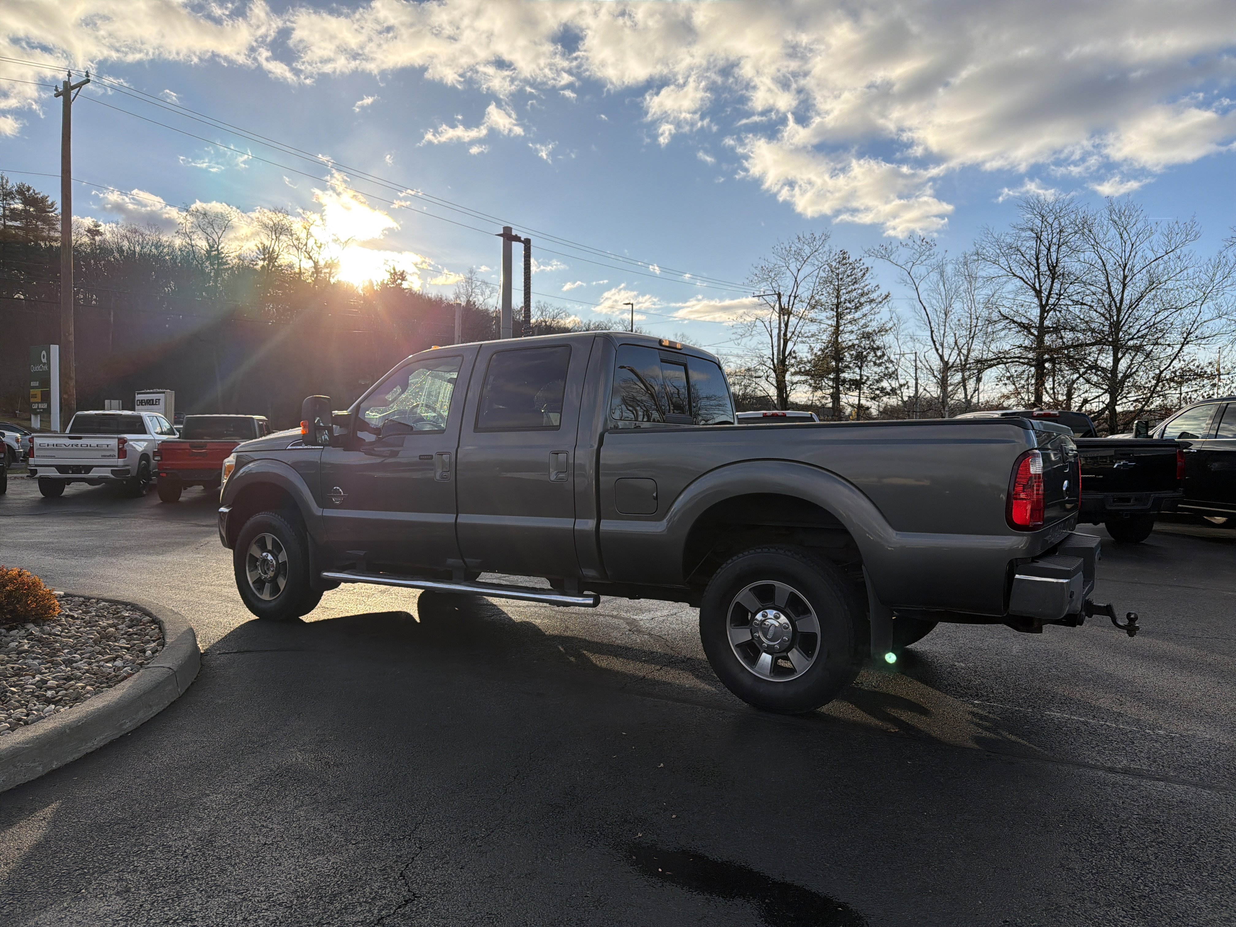 Used 2011 Ford F350 Lariat w/ Lariat Interior Pkg image 8