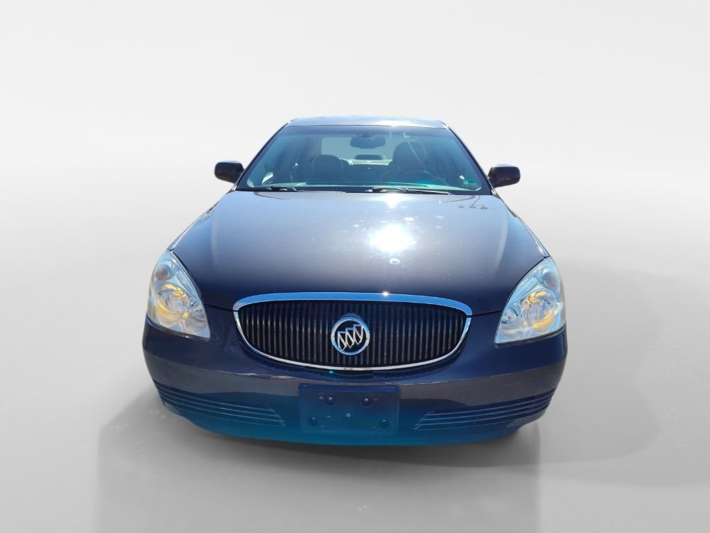 Used 2008 Buick Lucerne CXL w/ Luxury Package FWD image 2