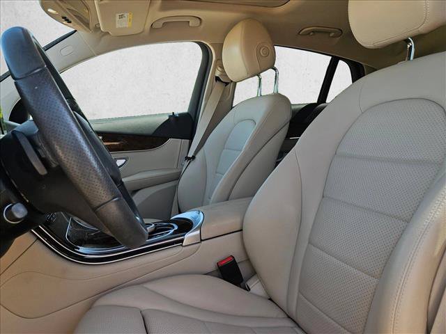 Used 2017 Mercedes-Benz GLC 300 4MATIC Coupe image 14