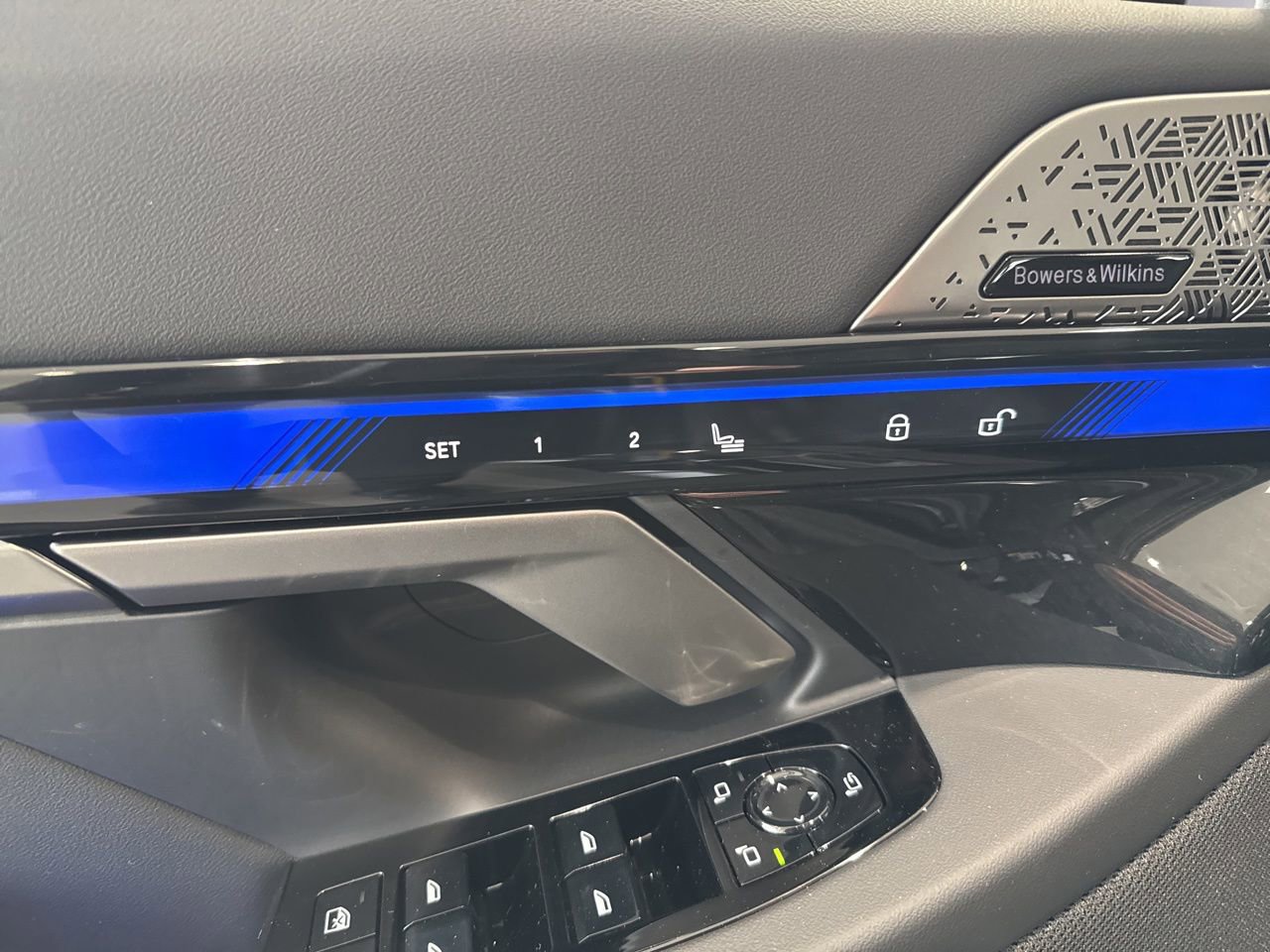 New 2026 BMW M5 AWD/4WD image 39