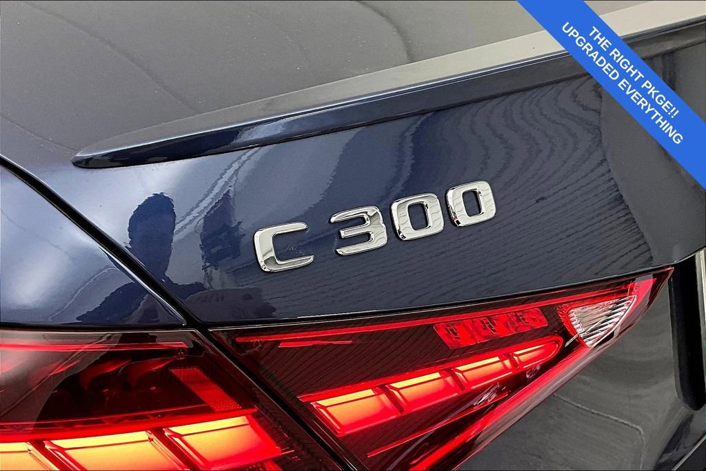 Used 2025 Mercedes-Benz C 300 4MATIC Sedan w/ Exclusive Trim Package image 38