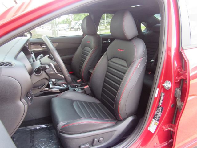 Used 2022 Kia Forte GT w/ GT2 Package image 14