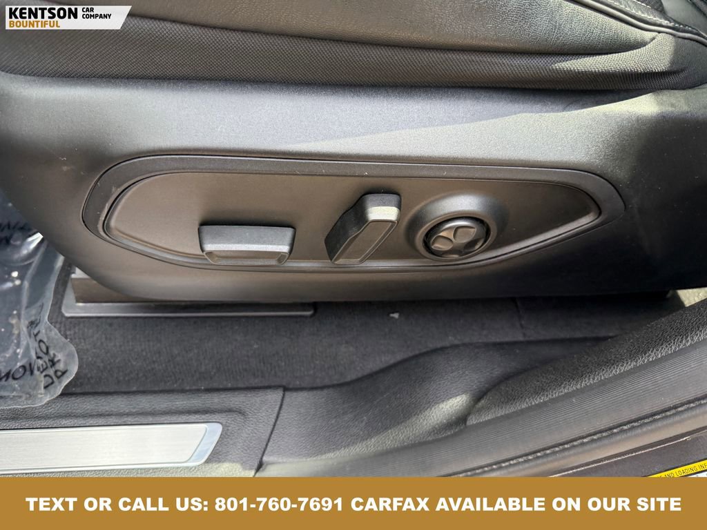 Used 2024 Jeep Grand Cherokee L Overland w/ Trailer Tow Package image 35