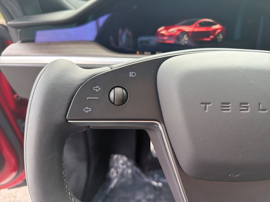 Used 2022 Tesla Model S image 21