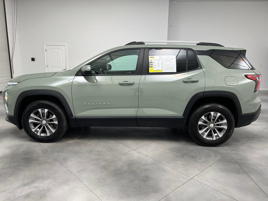 Used 2025 Chevrolet Equinox LT w/ Convenience Package II AWD/4WD image 5