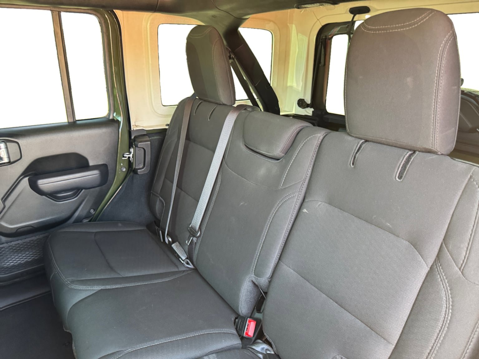 Used 2022 Jeep Wrangler Unlimited Sport image 16