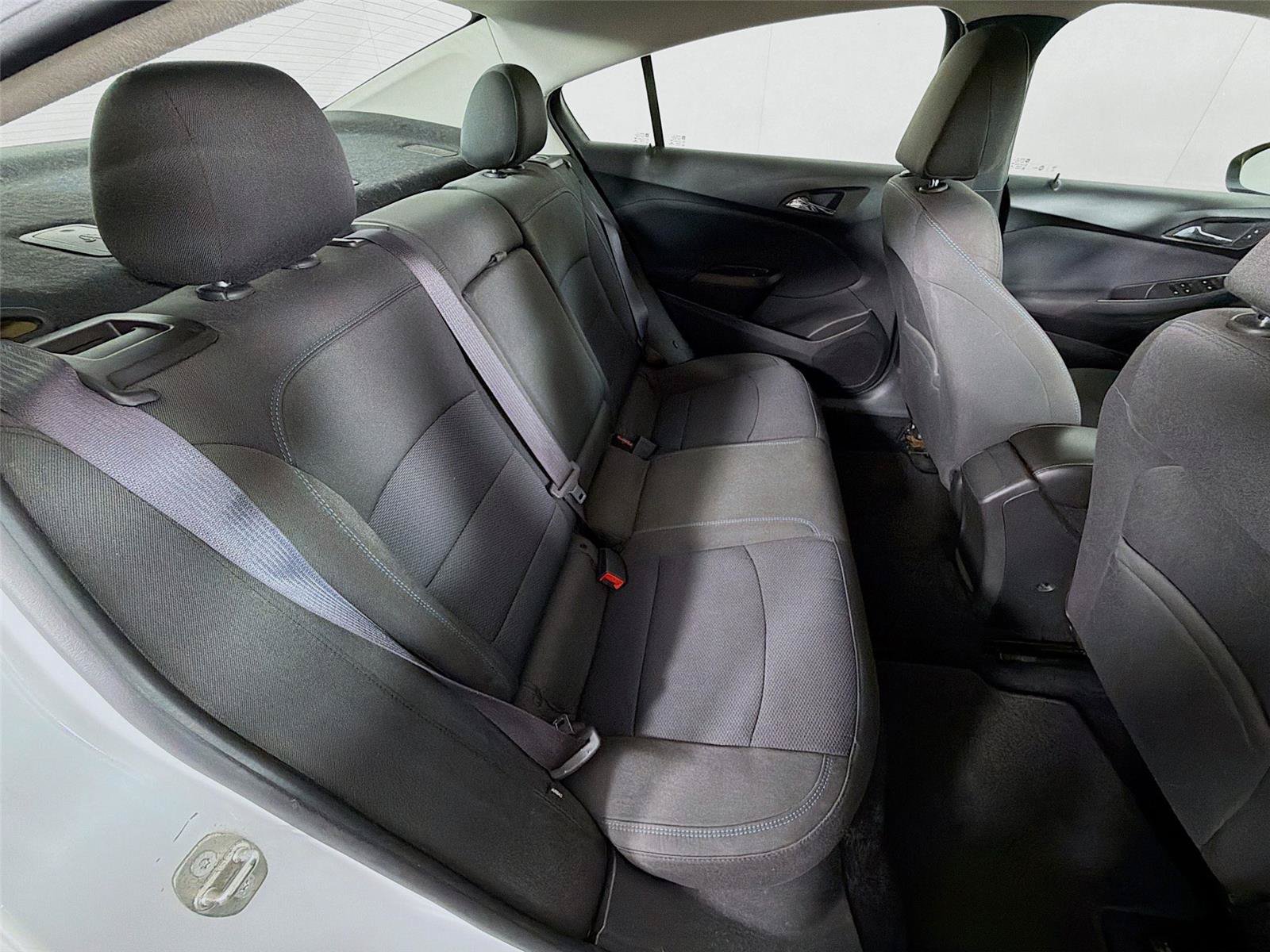 Used 2016 Chevrolet Cruze LT FWD image 26