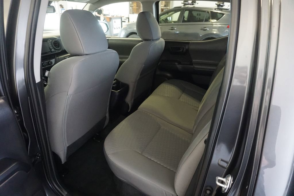 Certified 2023 Toyota Tacoma SR AWD/4WD image 19