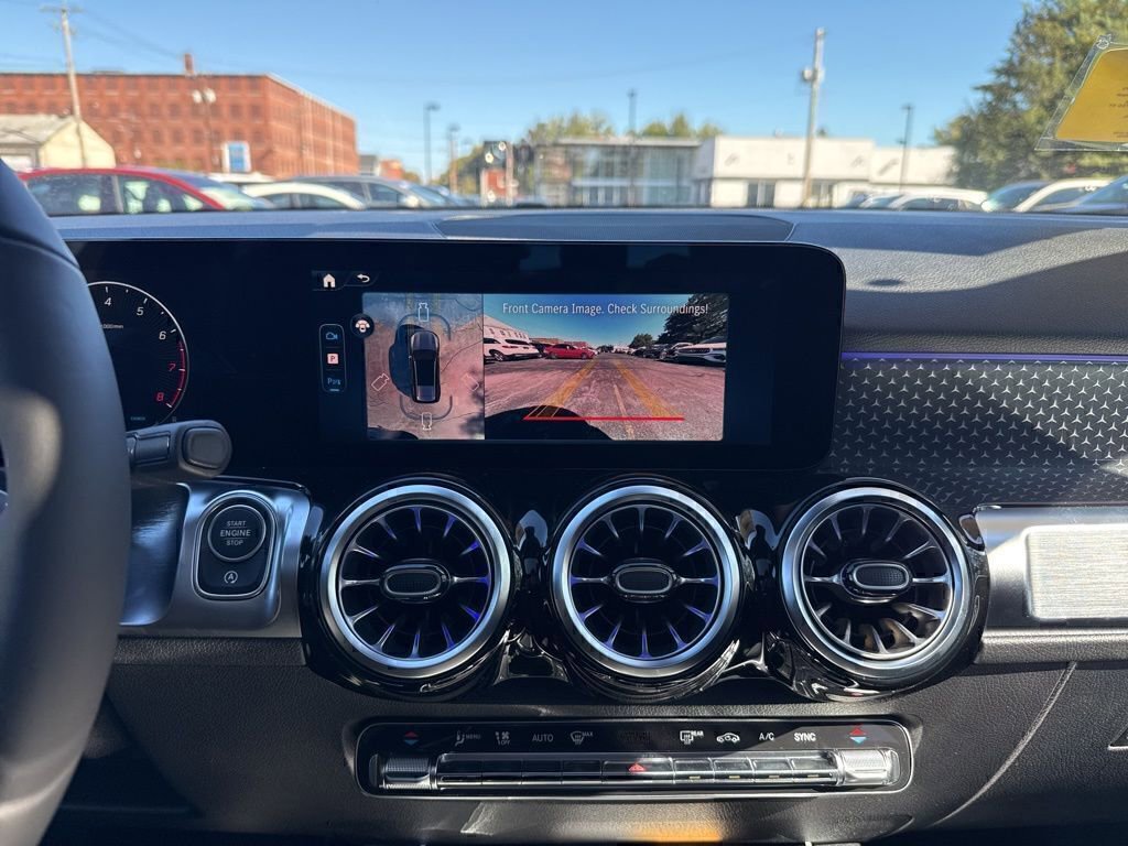 New 2026 Mercedes-Benz GLB 250 4MATIC image 29