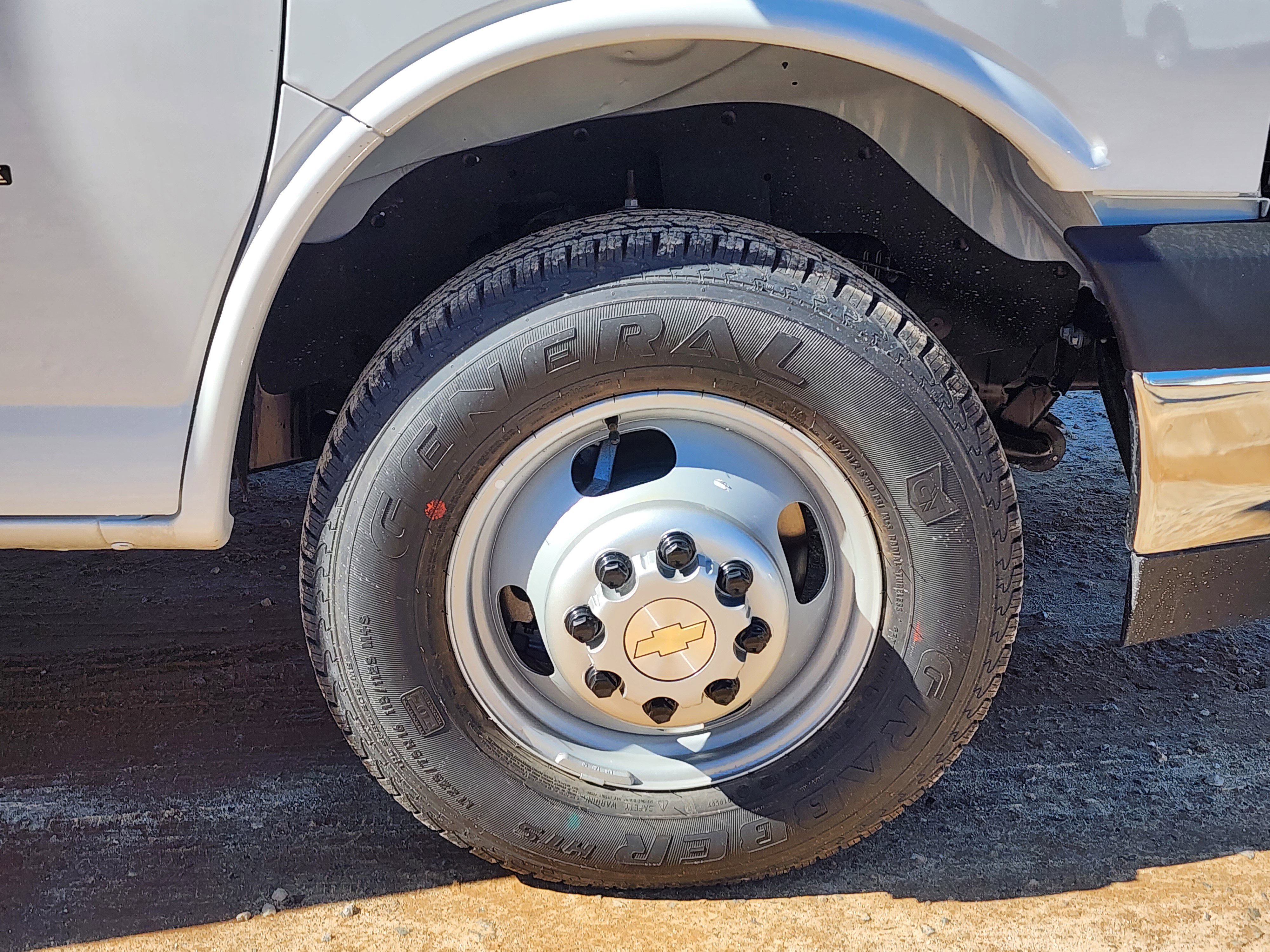 New 2025 Chevrolet Express 3500 w/ Power Convenience Package image 7