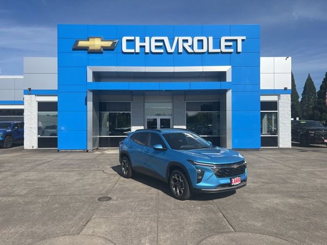 New 2025 Chevrolet Trax LT w/ Driver Confidence Package