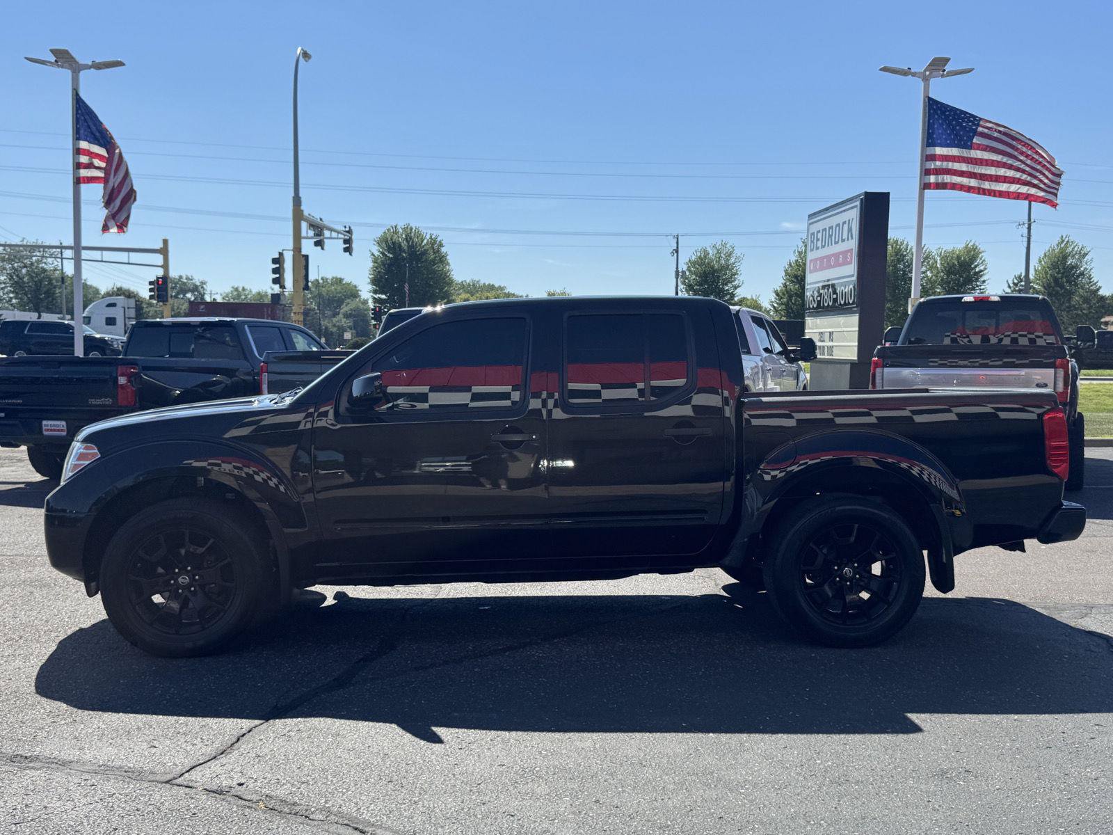 Used 2019 Nissan Frontier SV w/ Value Truck Package AWD/4WD image 4