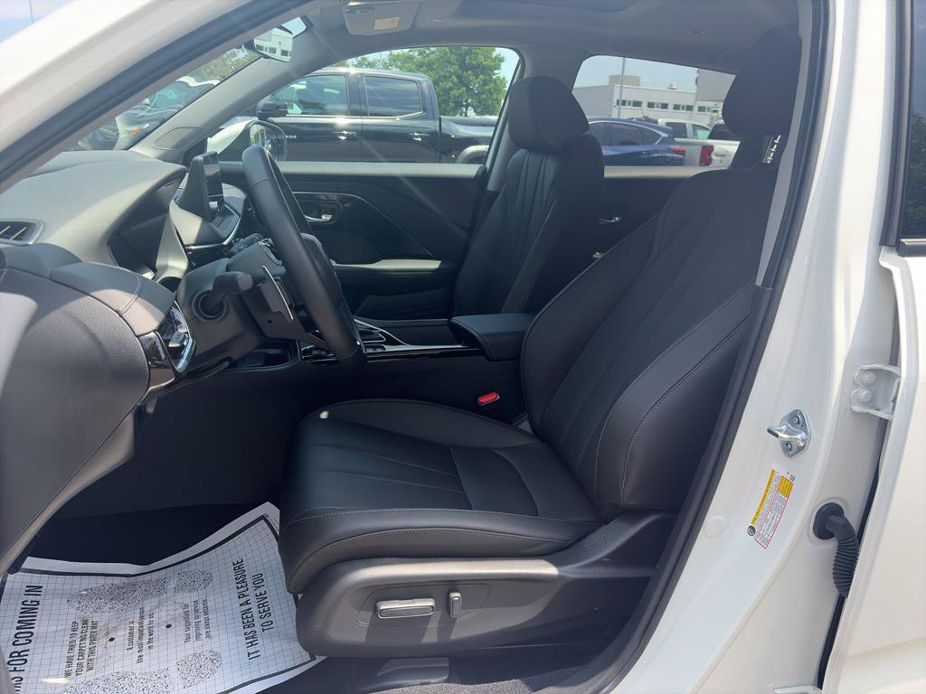 Certified 2025 Acura ADX AWD image 23