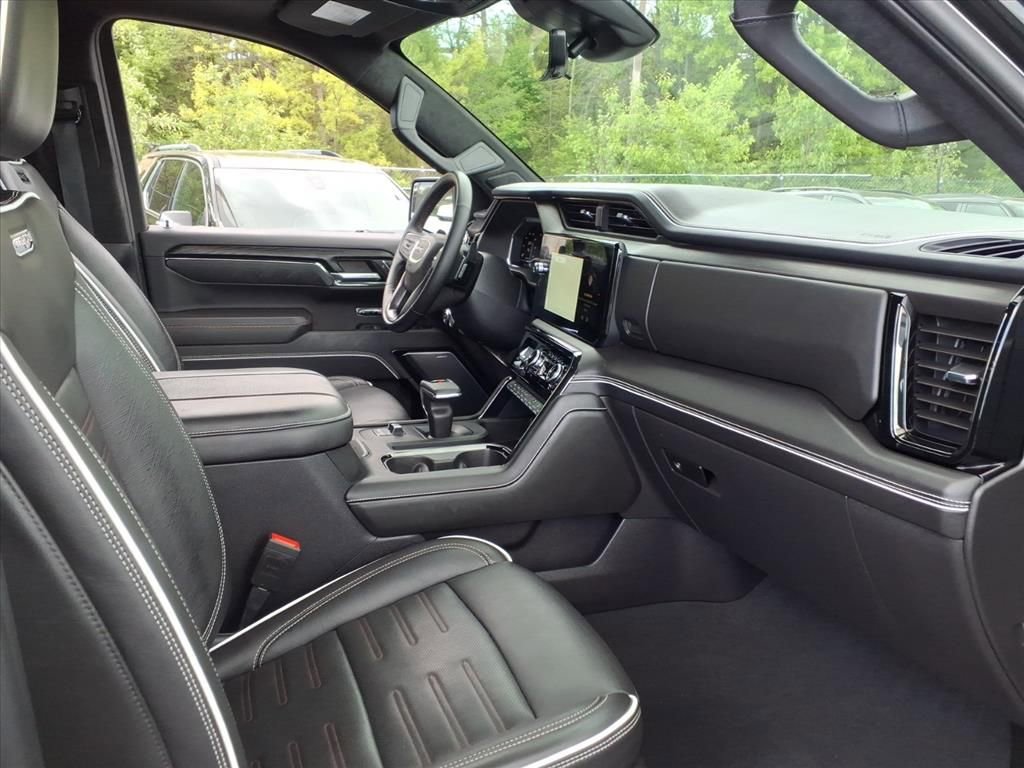 Used 2024 GMC Sierra 1500 AT4X image 19