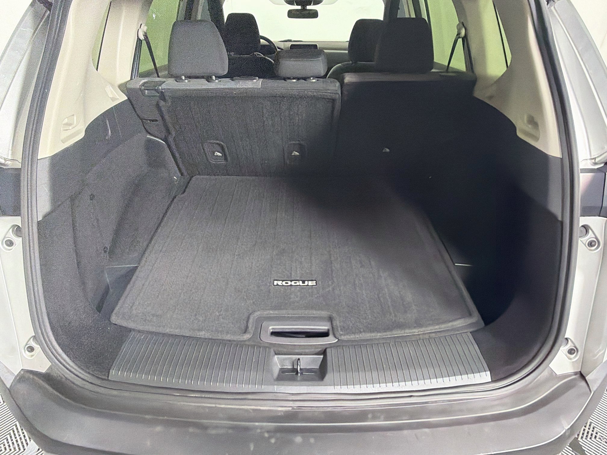 Used 2023 Nissan Rogue SV AWD/4WD image 27