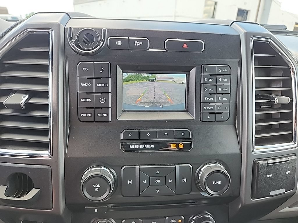 Used 2017 Ford F250 XLT AWD/4WD image 24