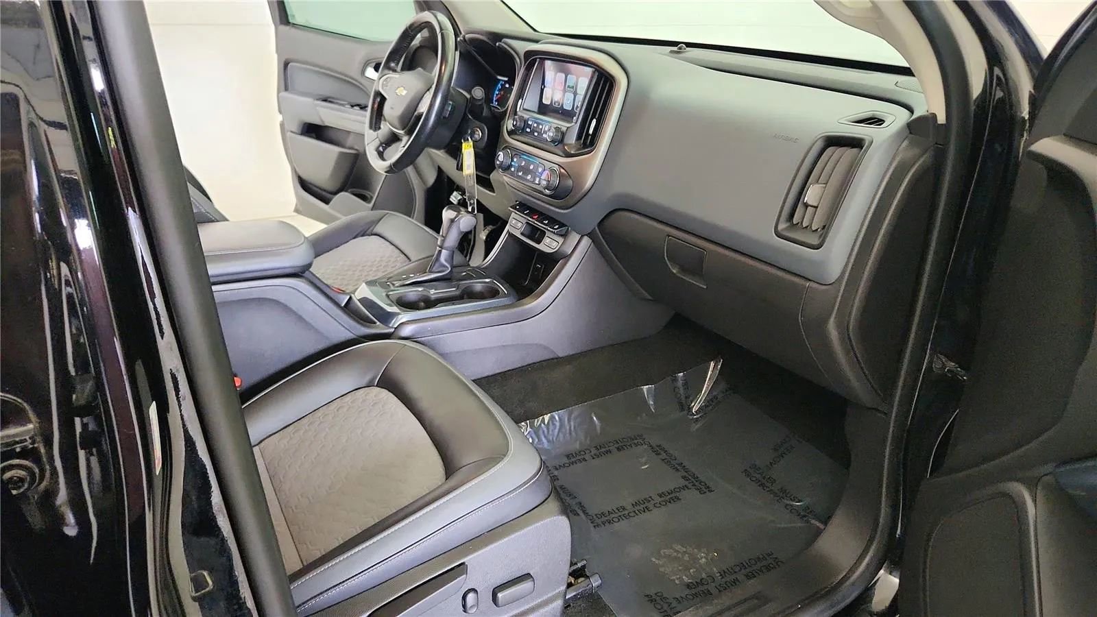 Used 2017 Chevrolet Colorado Z71 image 34