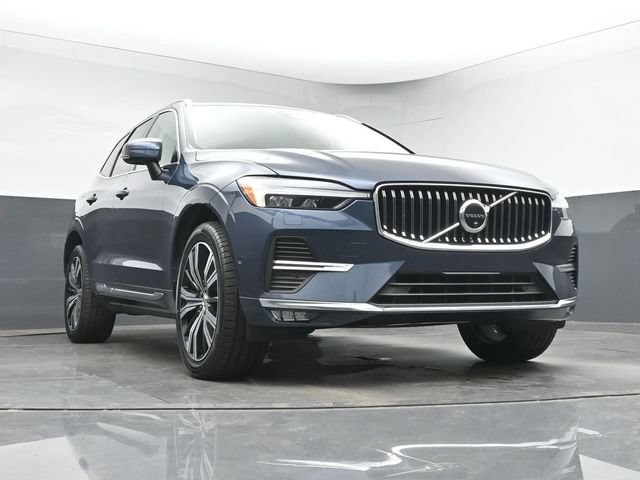 Used 2023 Volvo XC60 B5 Plus AWD/4WD image 33