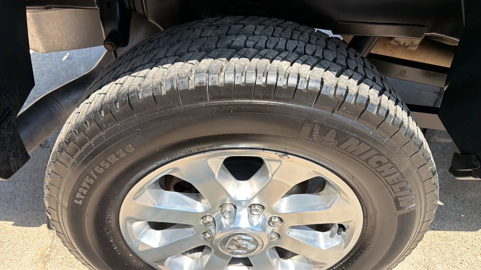 Used 2019 RAM 2500 Laramie AWD/4WD image 10