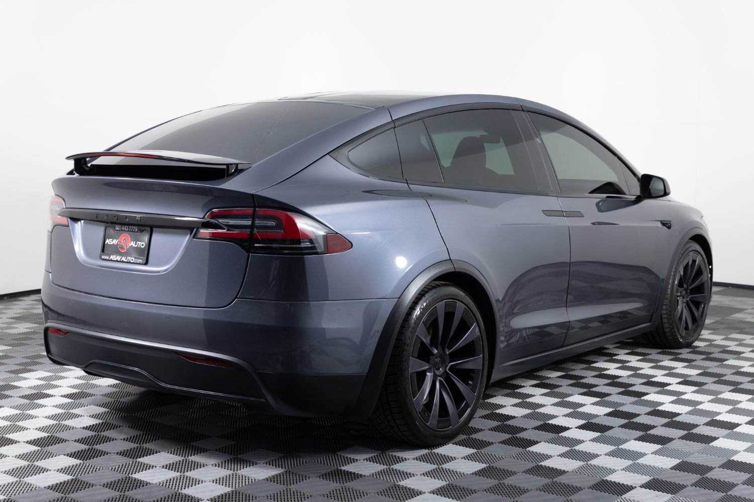 Used 2022 Tesla Model X Plaid AWD/4WD image 7